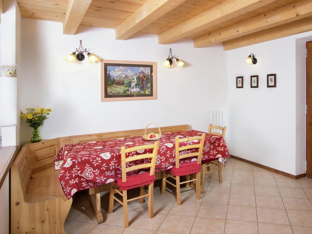 Chalet Tremalzo Rum bild